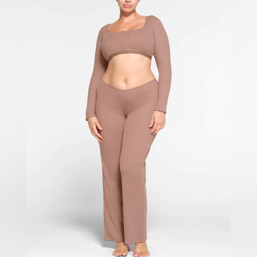 SKIMS Cotton Picot Straight Leg Pants in Umber - Picture 5 of 7